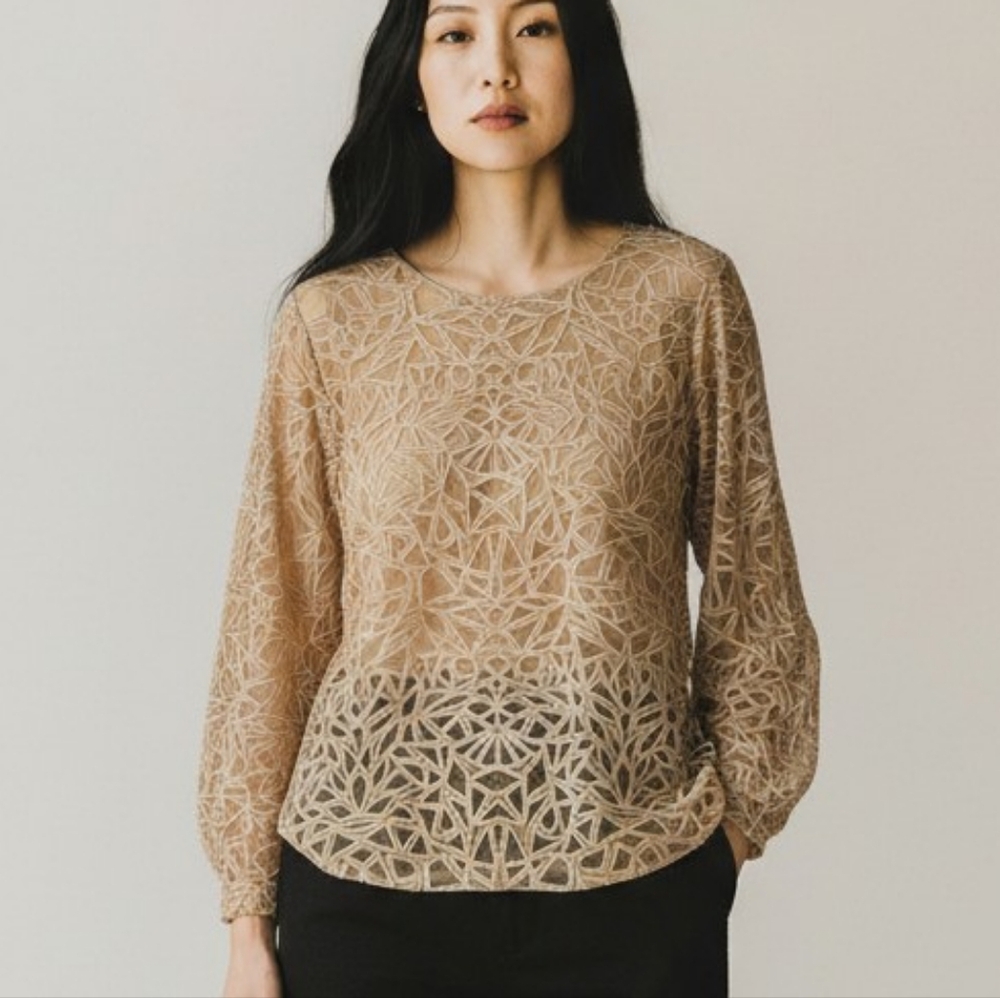 New Directions Womens Long Sleeve Semi-Sheer Pullover Blouse Top Size Medium NWT